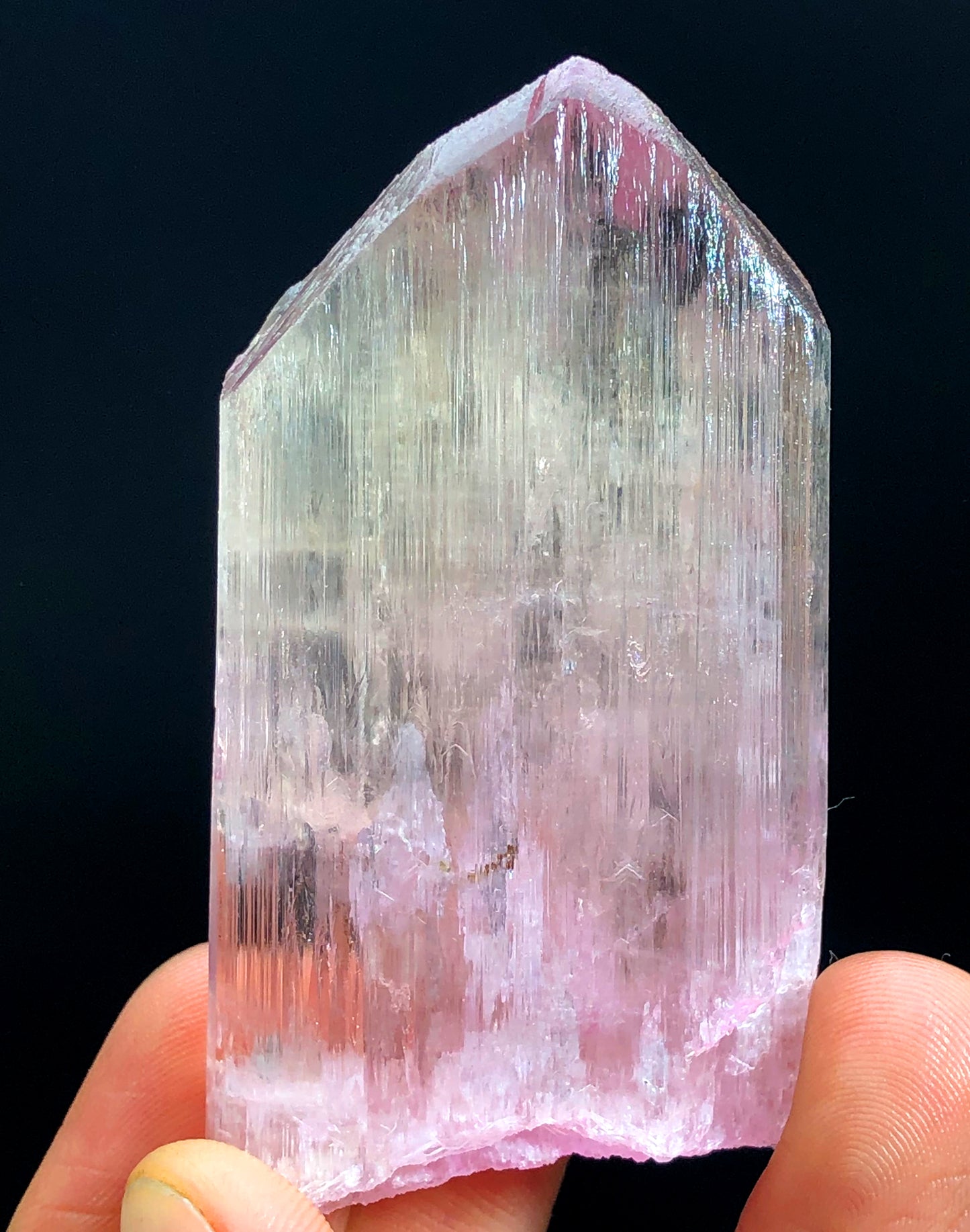 Kunzite crystal from Afghanistan, 60 gram