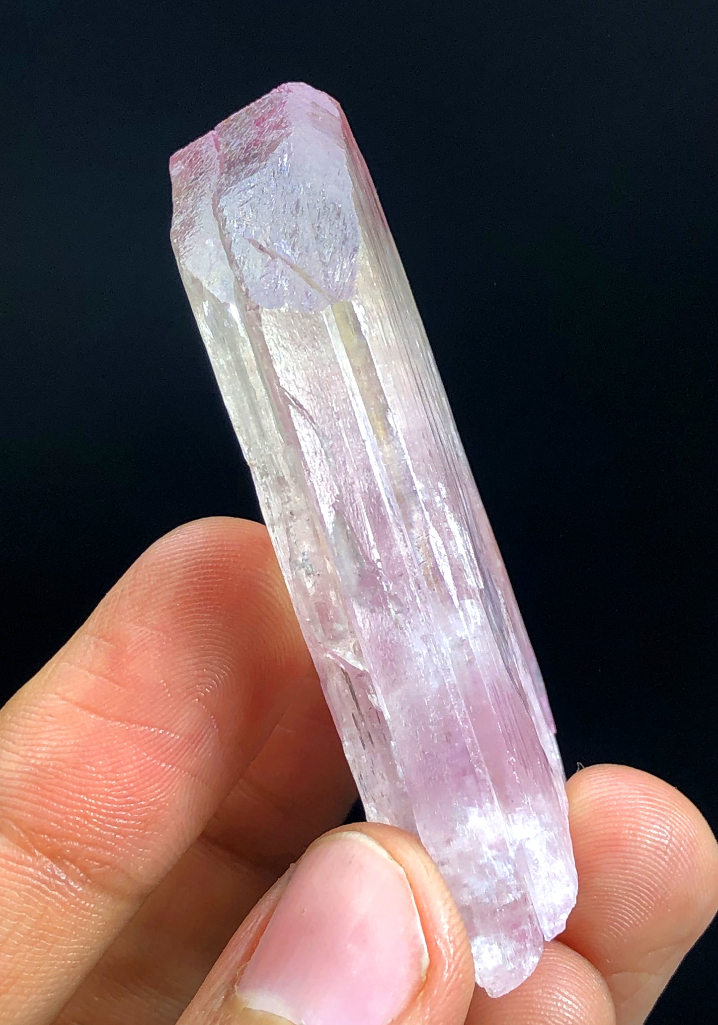 Kunzite crystal from Afghanistan, 60 gram