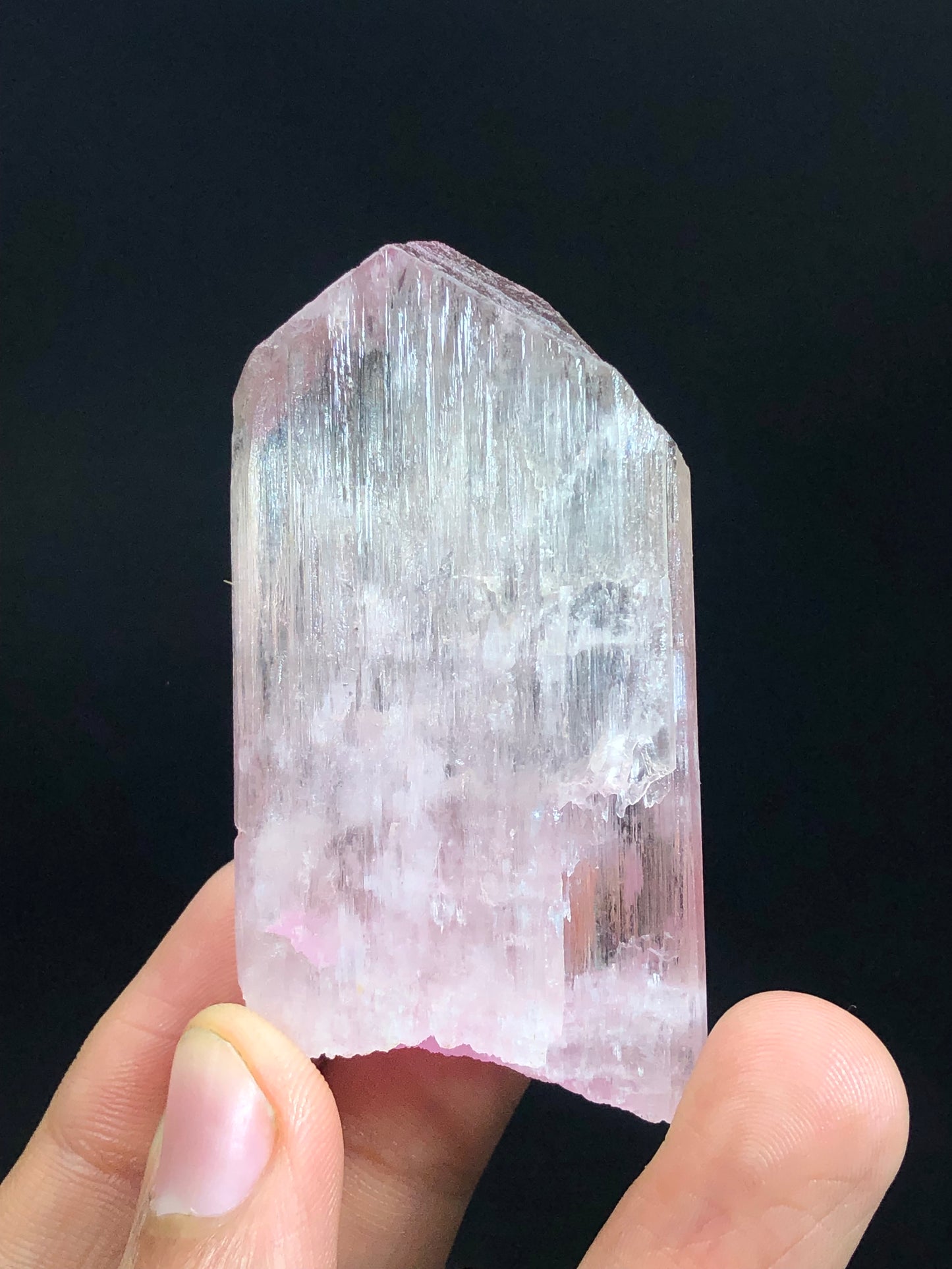Kunzite crystal from Afghanistan, 60 gram