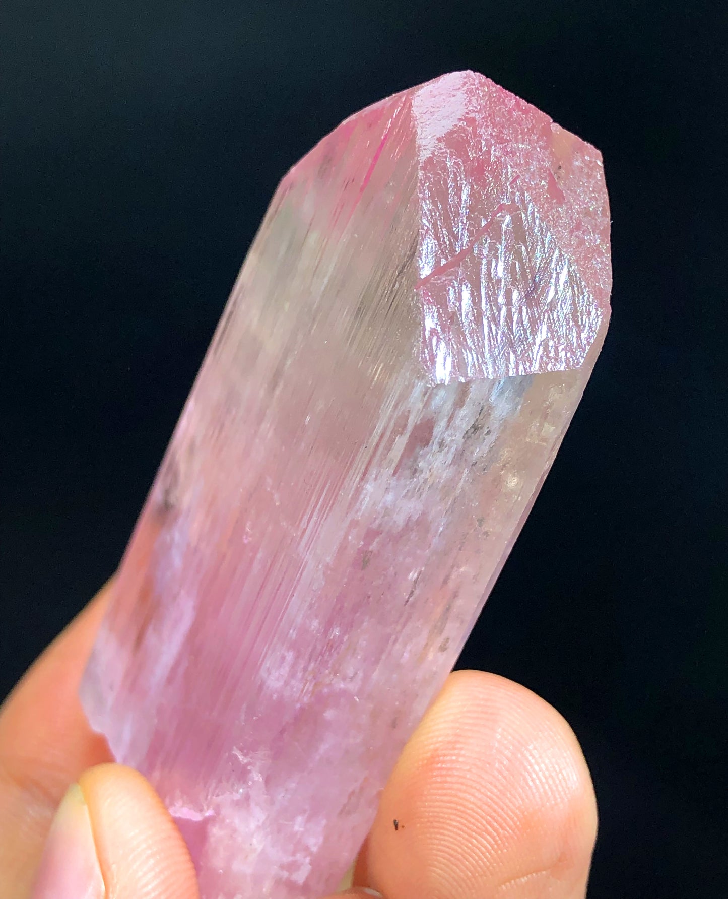 Kunzite crystal from Afghanistan, 60 gram