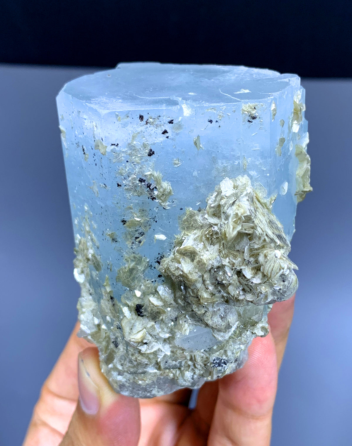 Blue Aquamarine Crystal with Mica from Pakistan - 288 gram