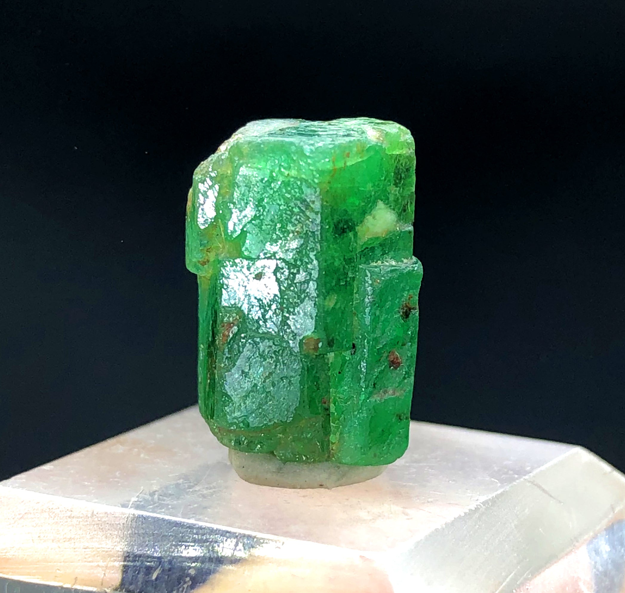 Lush Green Color Emerald Crystal, Raw Emerald Stone, Emerald Gemstone, Crystal Specimen, Emerald from Swat Pakistan - 13.70 CT