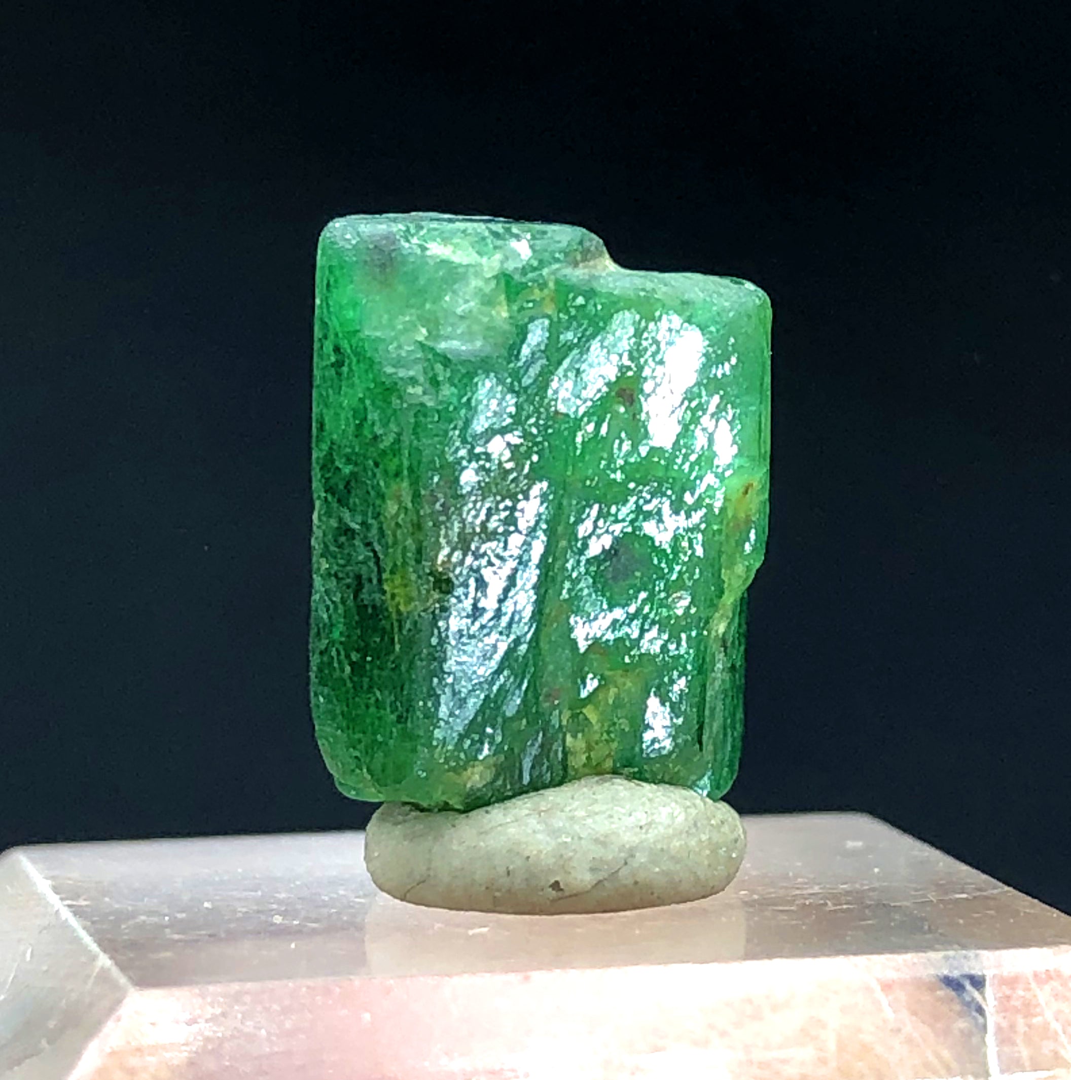 Lush Green Color Emerald Crystal, Raw Emerald Stone, Emerald Gemstone, Crystal Specimen, Emerald from Swat Pakistan - 9.40 CT