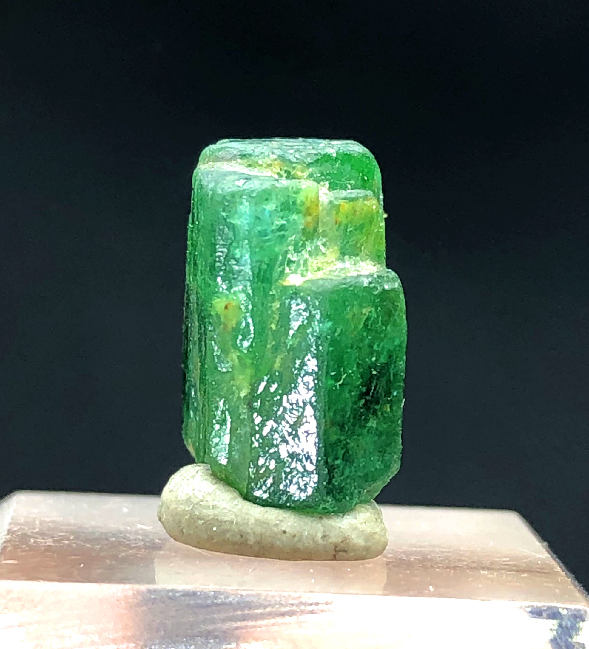 Lush Green Color Emerald Crystal, Raw Emerald Stone, Emerald Gemstone, Crystal Specimen, Emerald from Swat Pakistan - 9.40 CT