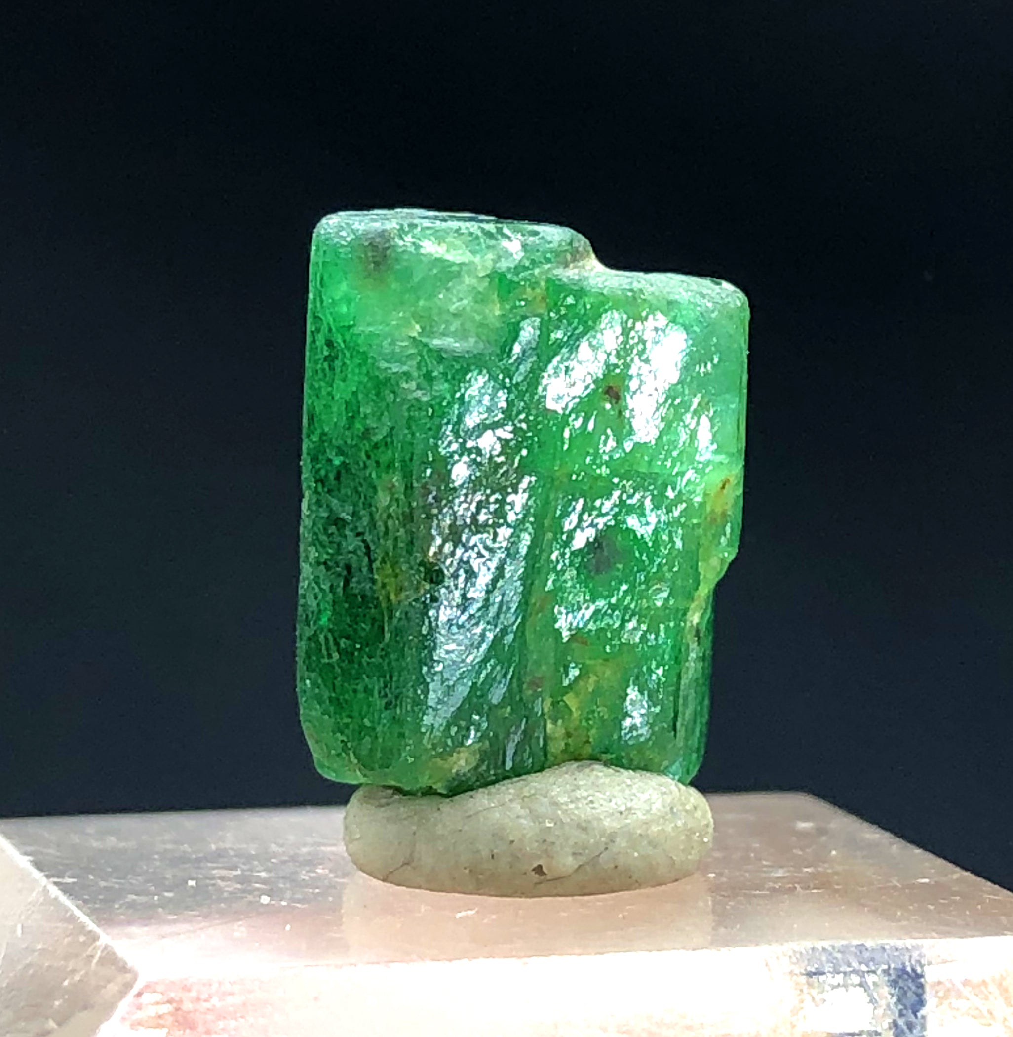 Lush Green Color Emerald Crystal, Raw Emerald Stone, Emerald Gemstone, Crystal Specimen, Emerald from Swat Pakistan - 9.40 CT