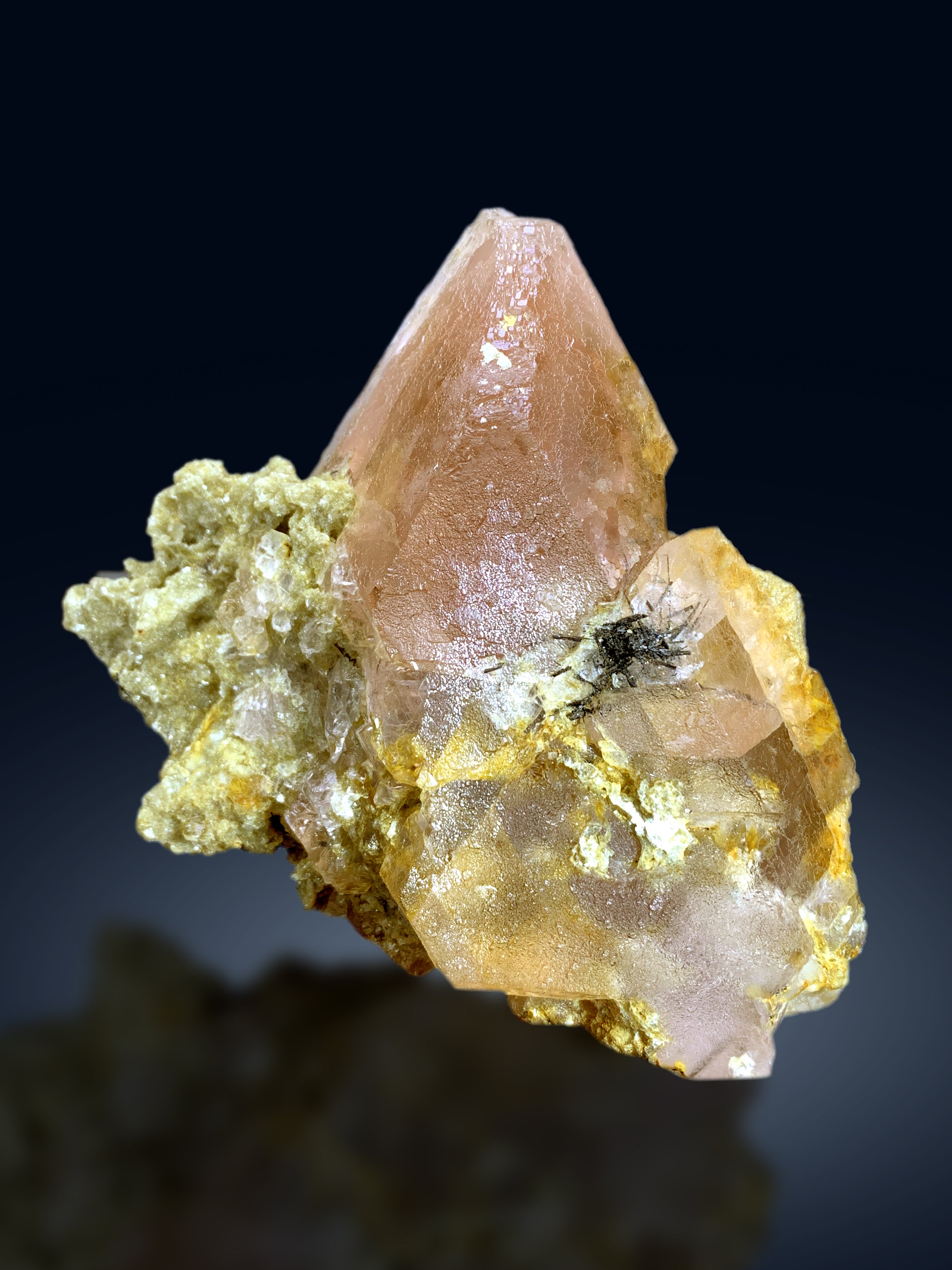 Natural Pink Fluorite on Mica from Pakistan - 960 gram