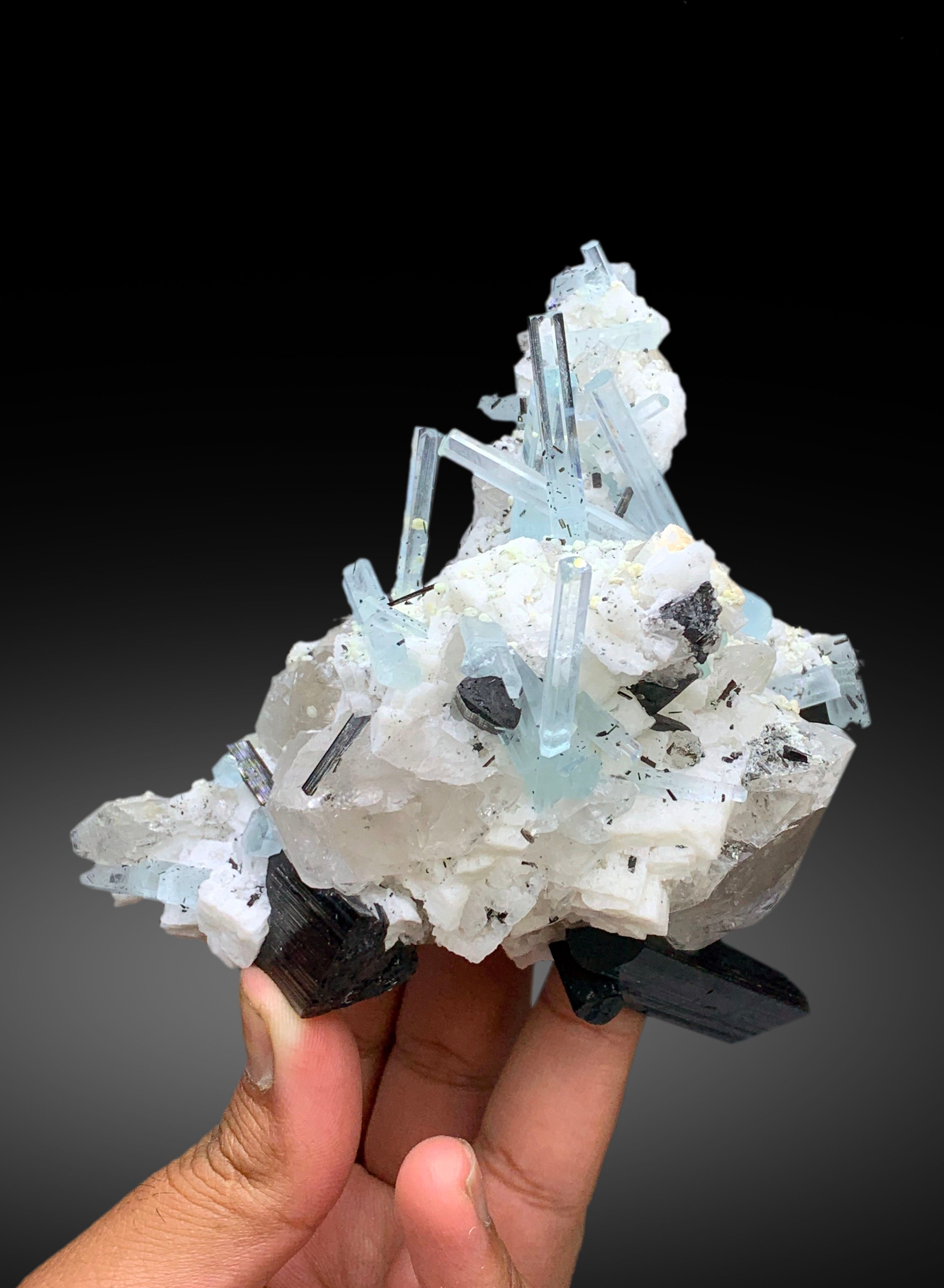 Aquamarine Crystals with Schorl, Quartz and Feldspar from Shigar valley Skardu Pakistan - 515 gram