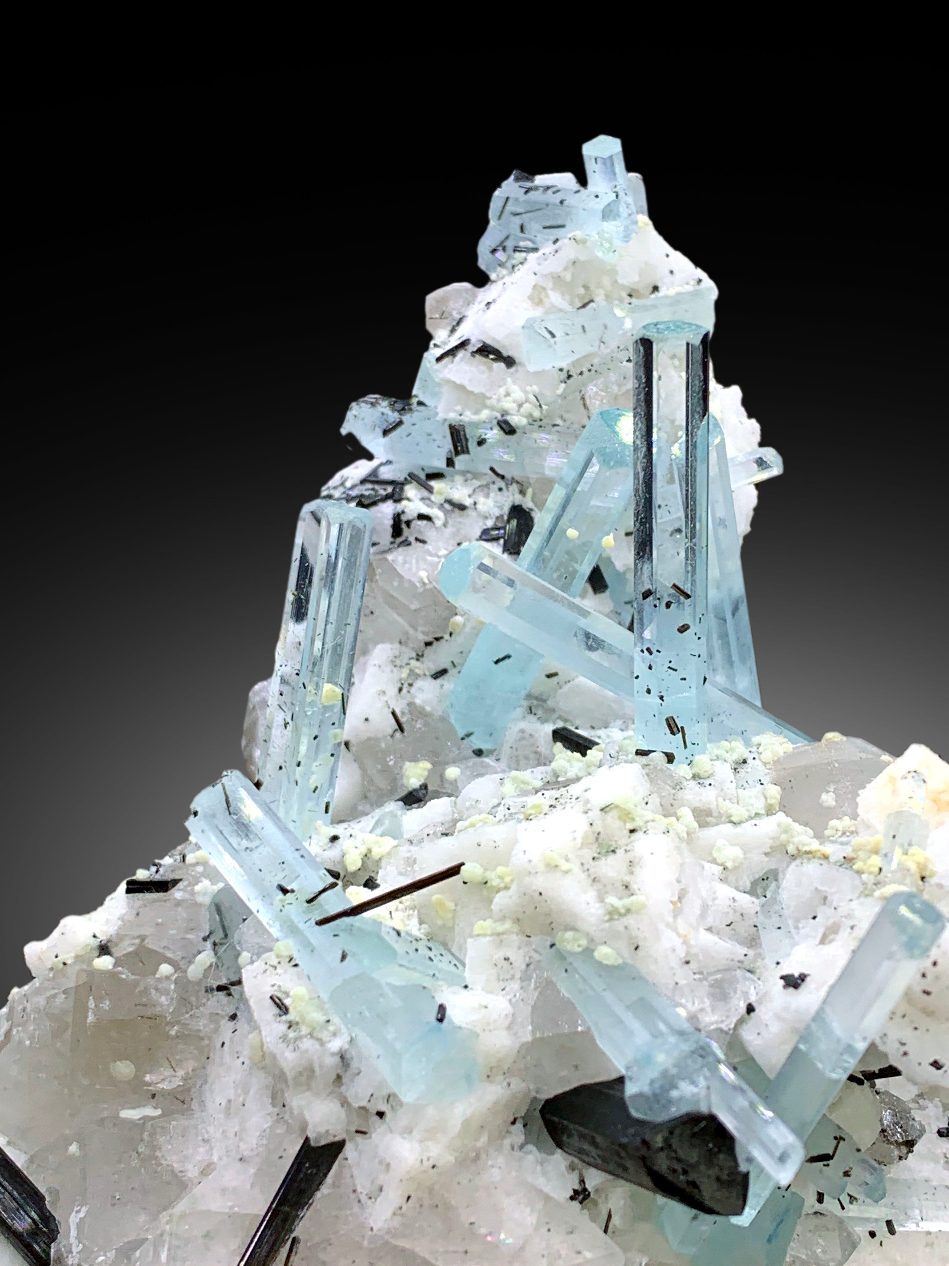 Aquamarine Crystals with Schorl, Quartz and Feldspar from Shigar valley Skardu Pakistan - 515 gram