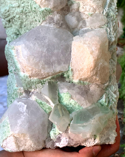 Museum Grade Pink Kunzite with Pollucite, Green Tourmalines Quartz and Cleavelandite Albite from Afghanistan - 15.4 kg