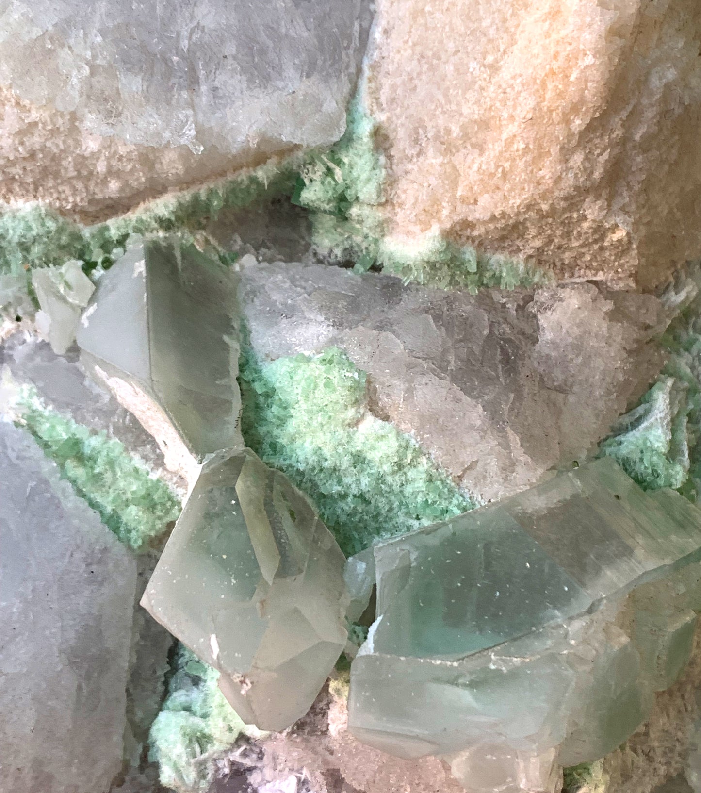 Museum Grade Pink Kunzite with Pollucite, Green Tourmalines Quartz and Cleavelandite Albite from Afghanistan - 15.4 kg