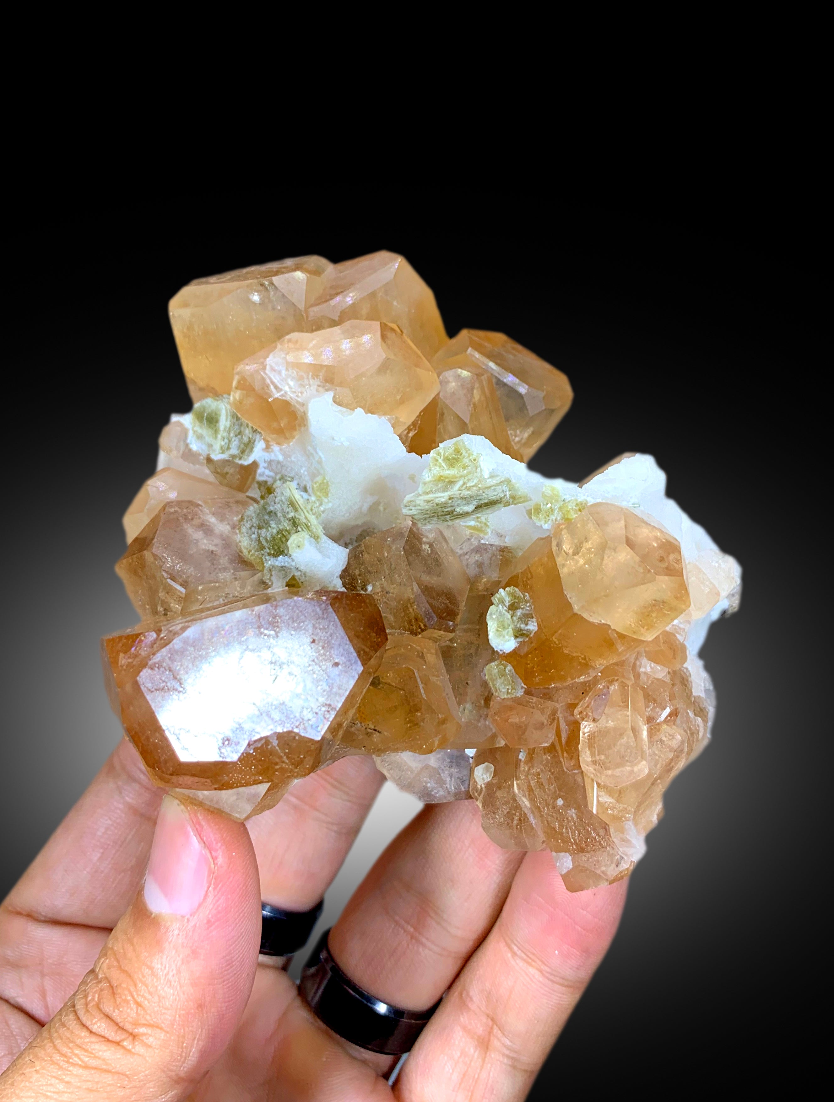 Amazing Topaz Crystal Cluster, Topaz Bunch, Raw Mineral, Topaz Specimen, Topaz from Skardu Pakistan - 312 gram