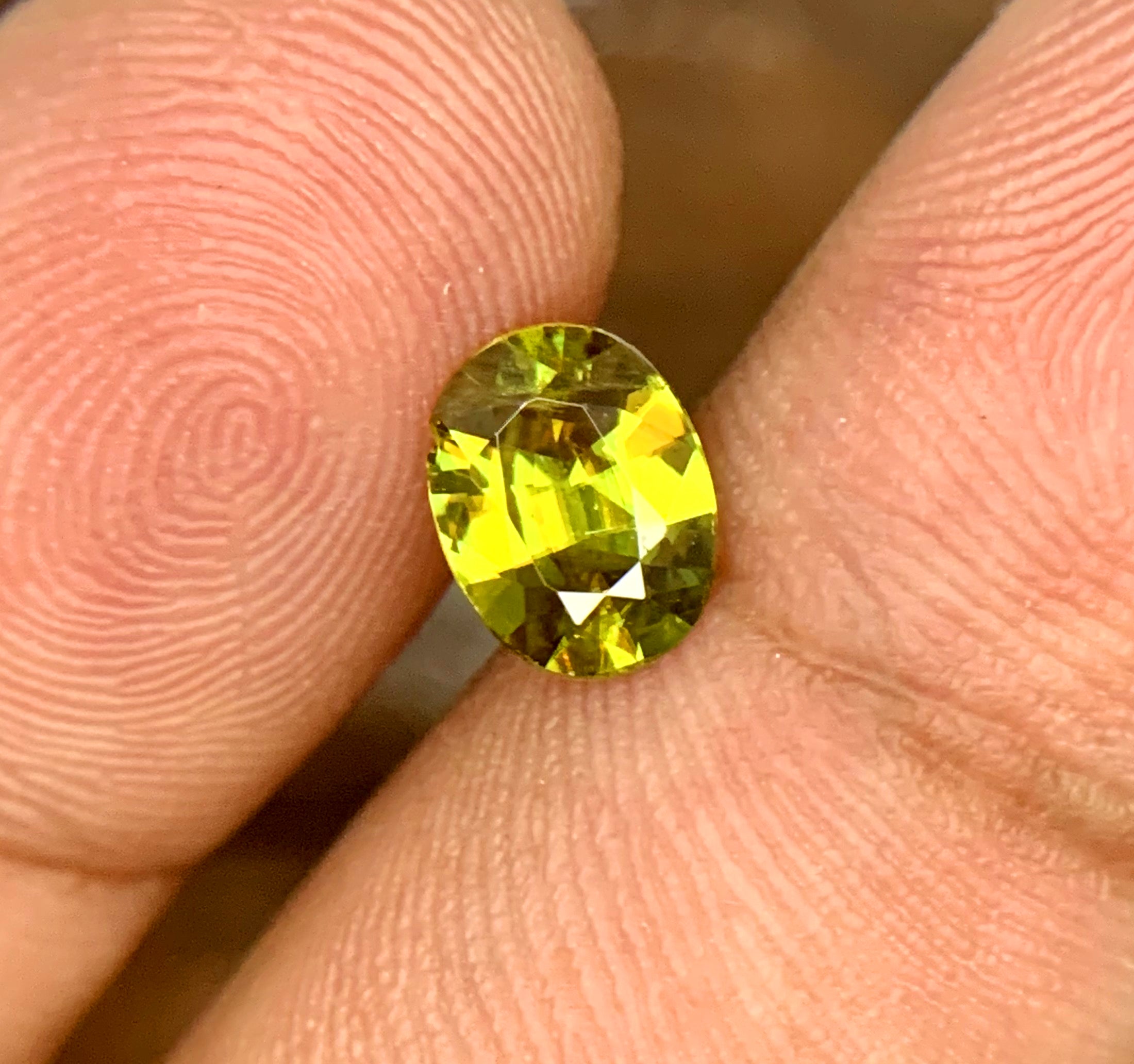 Oval Cut Titanite Sphene Gemstone, Fire Sphene, Loose Gemstone, Sphene Faceted Cut Stone - 1.00 CT