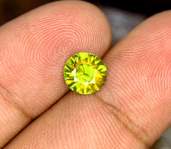 Round Cut Titanite Sphene Gemstone, Fire Sphene, Sphene Faceted Cut Stone, Loose Gemstone - 1.05 CT