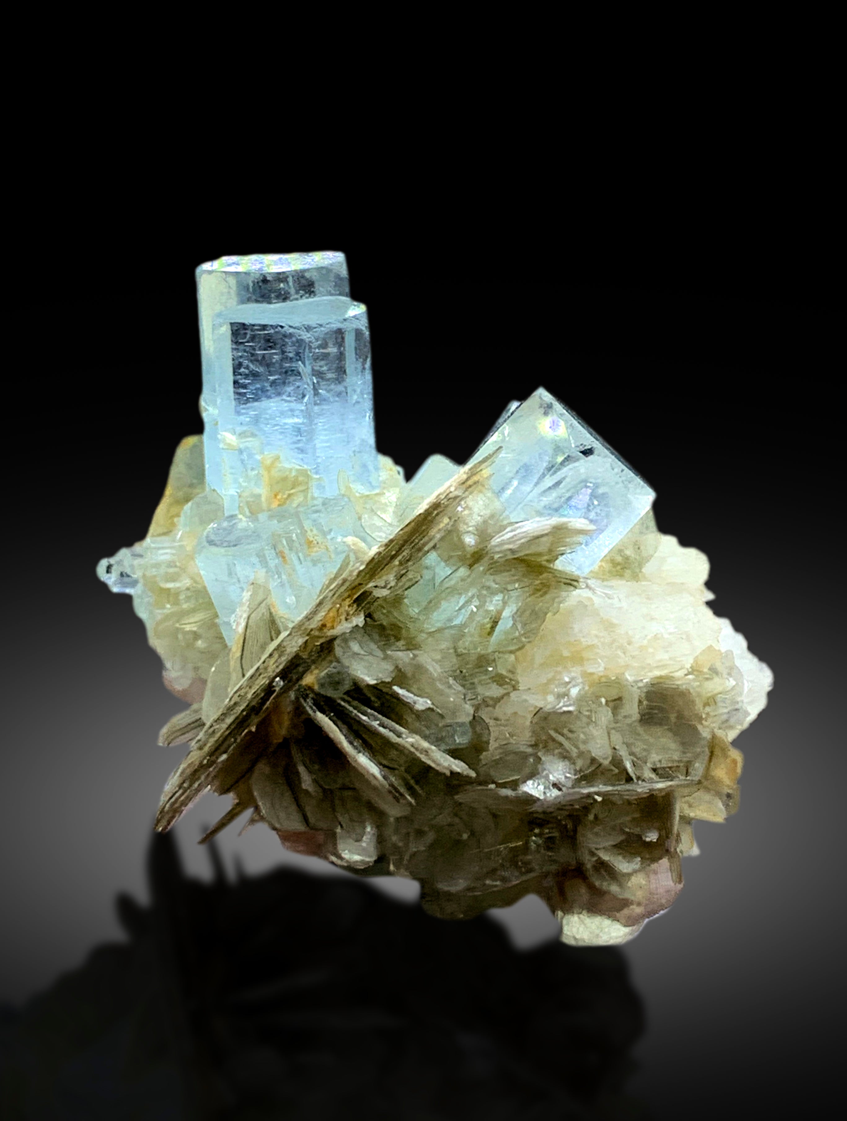 Transparent Sky Blue Color Aquamarine Twinned Crystals with Mica from Nagar Mine Skardu Pakistan - 46 gram