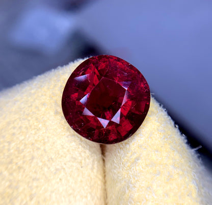 Oval Cut Rubelite Tourmaline Gemstone, Loose Gemstone, Rubelite Ring, Rubelite Jewelry, Jewelry Making, Gemstone Jewelry - 10.00 Carats