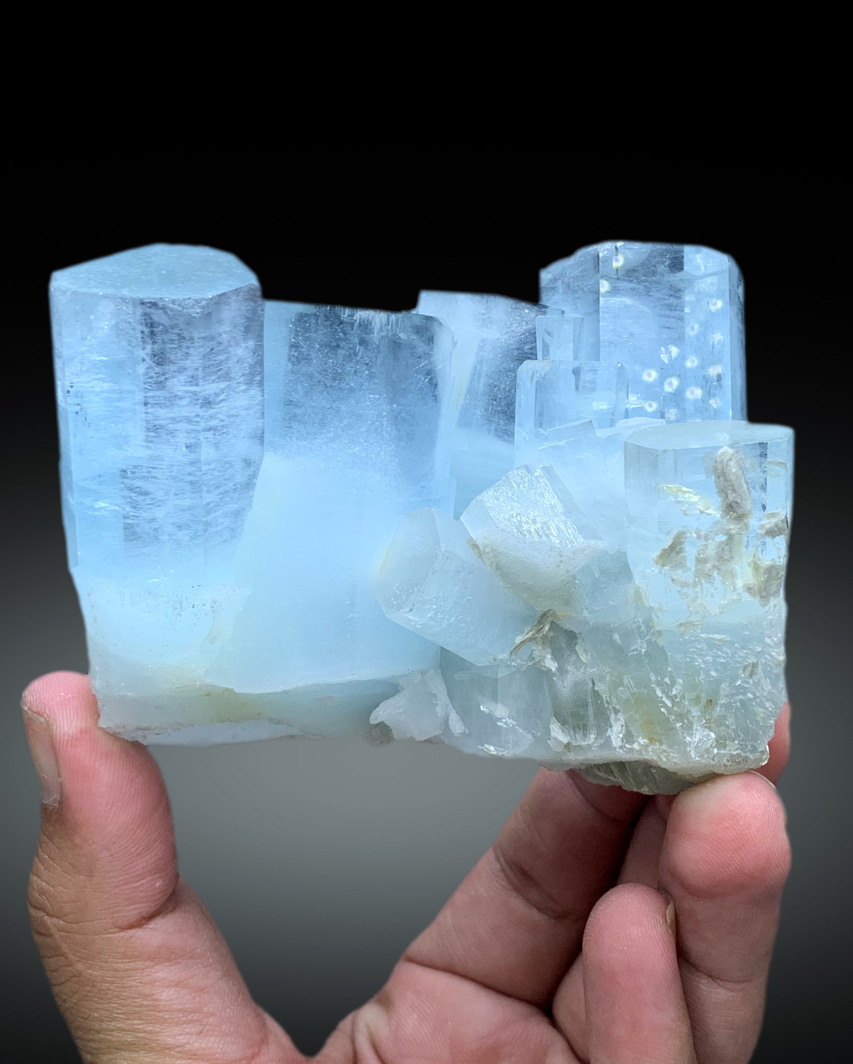 Natural Sky Blue Aquamarine Crystals from Nagar Pakistan - 438 gram