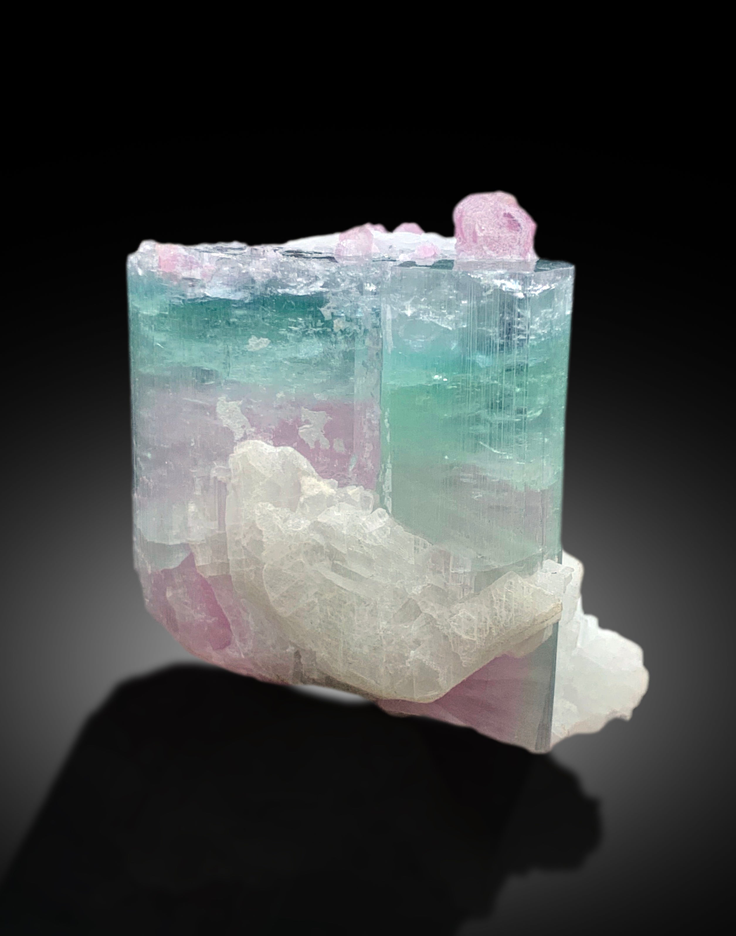 Stunning Bicolor Tourmaline with Lepidolite from Paprok Afghanistan - 70 gram