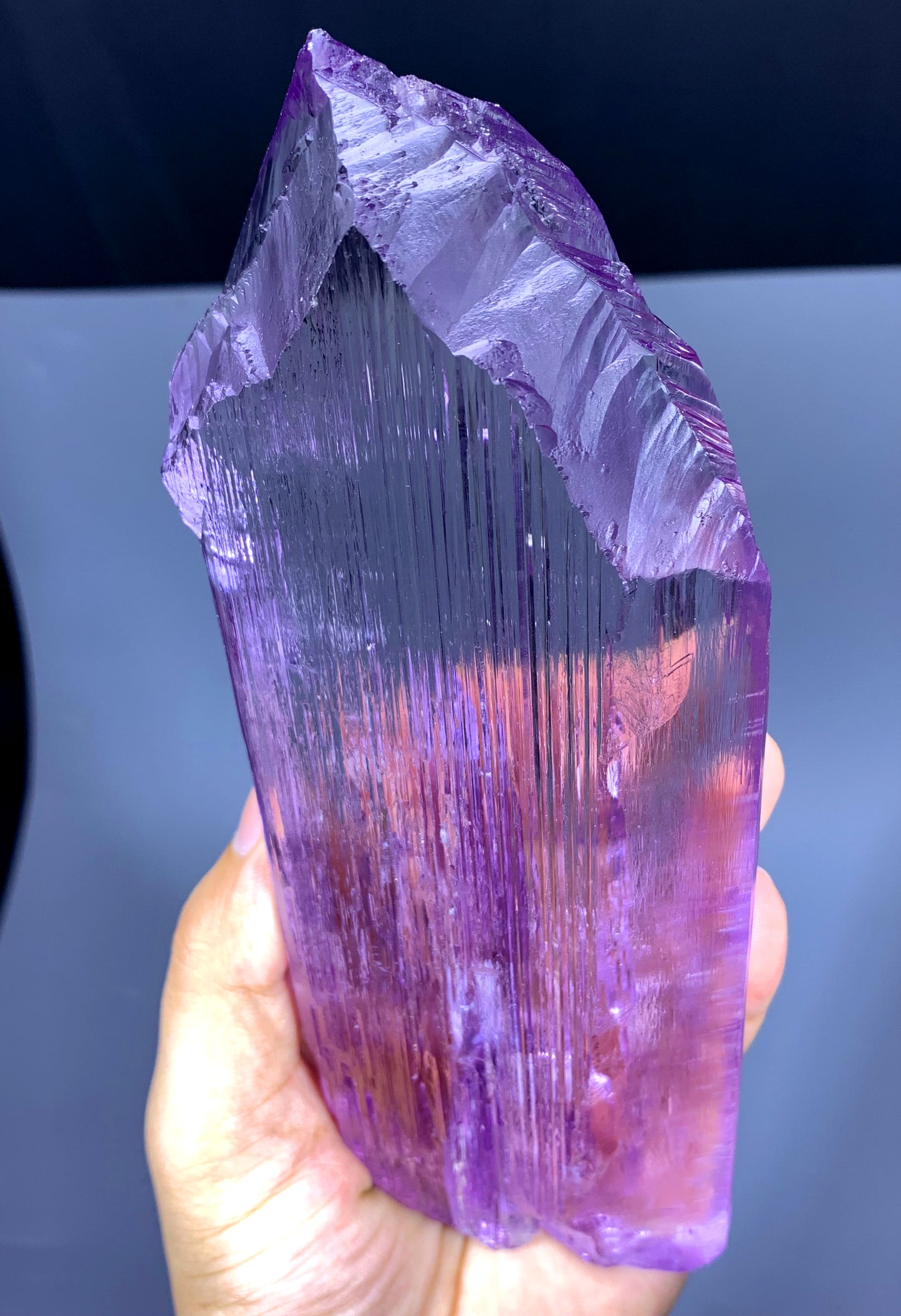 Gem Grade Purple Pink Kunzite from Afghanistan - 684 gram