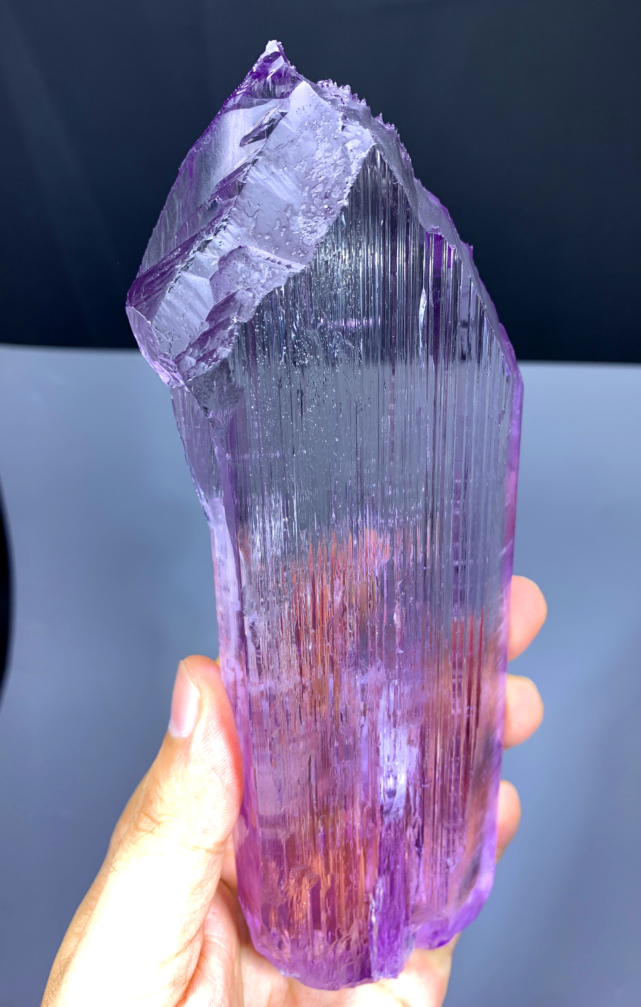 Gem Grade Purple Pink Kunzite from Afghanistan - 684 gram