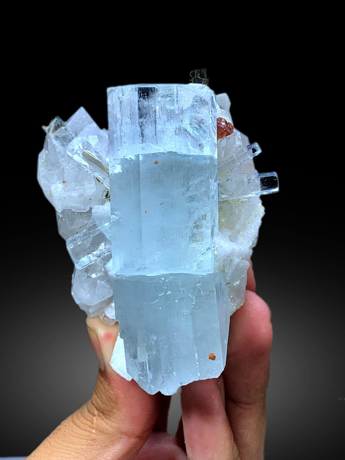 Aquamarine with Spessartine Garnet, Schorl and Quartz from Pakistan, 252 gram