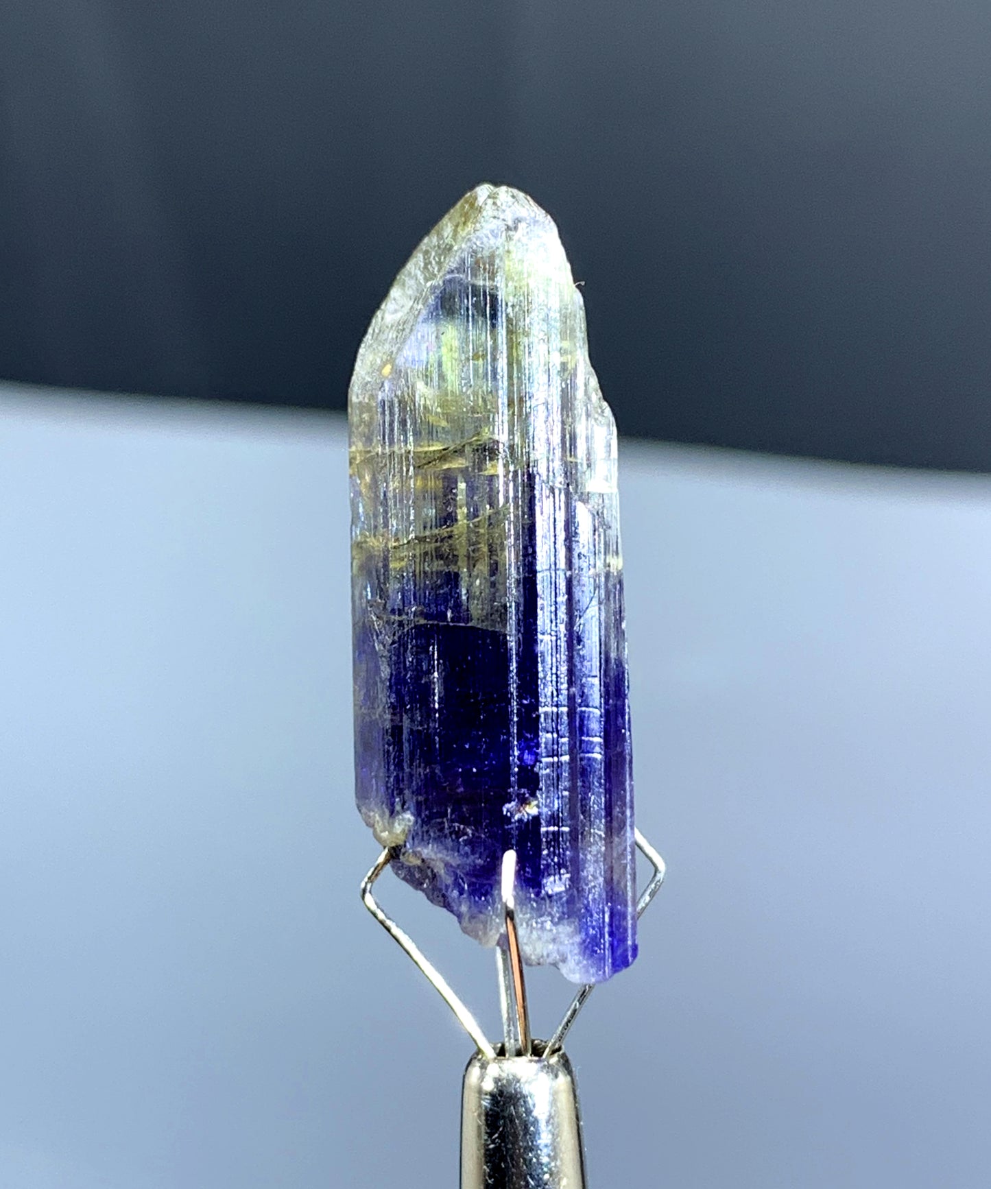 Natural Bicolor Tanzanite Crystal from Tanzania - 32.15 cts