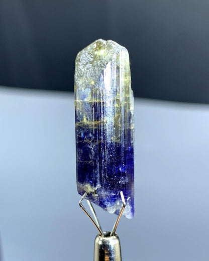 Natural Bicolor Tanzanite Crystal from Tanzania - 32.15 cts