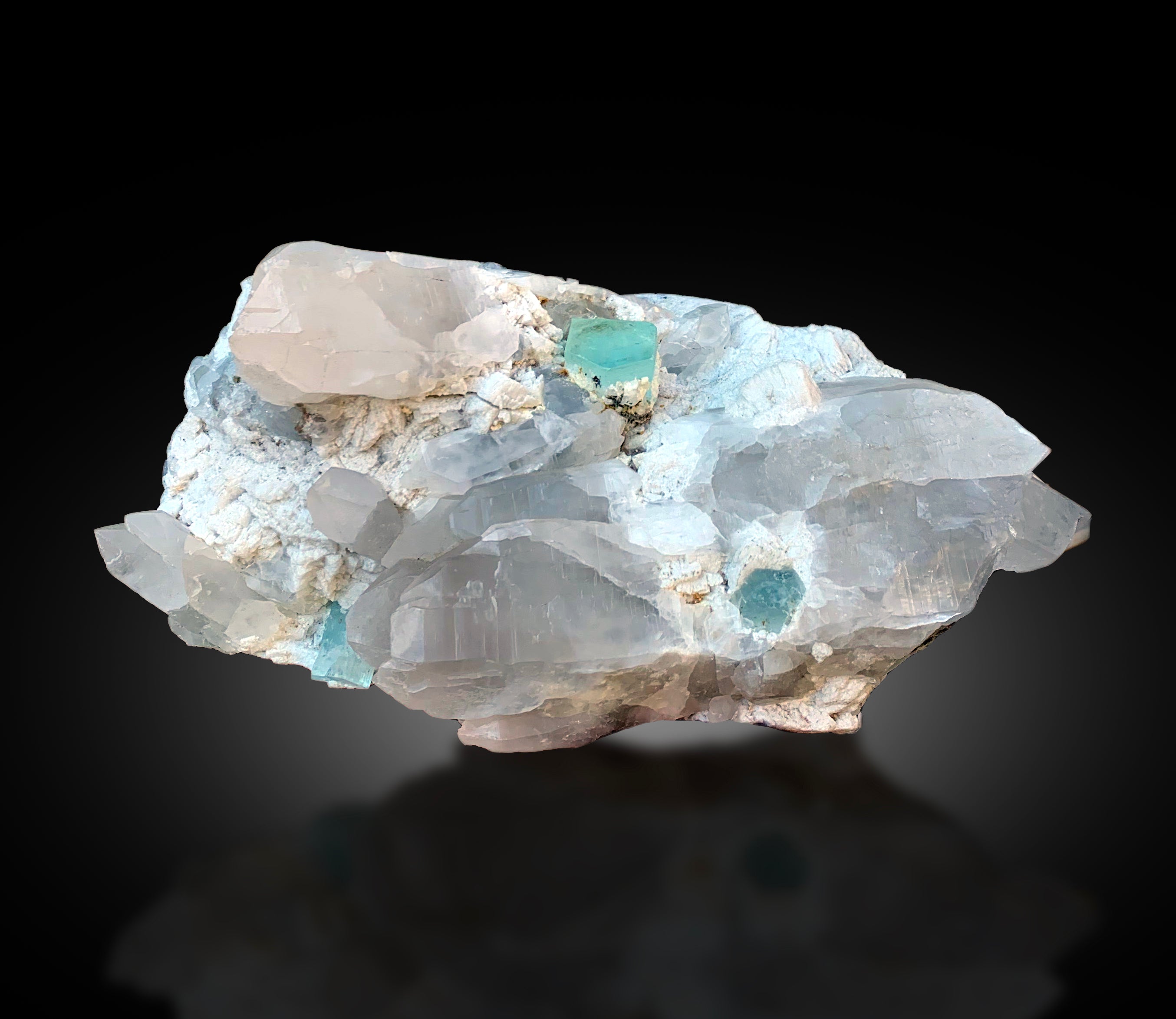 Natural Sky Blue Color Aquamarine Crystals with Quartz and Feldspar, Aquamarine Specimen, Raw Mineral, Fine Minerals - 6800 gram