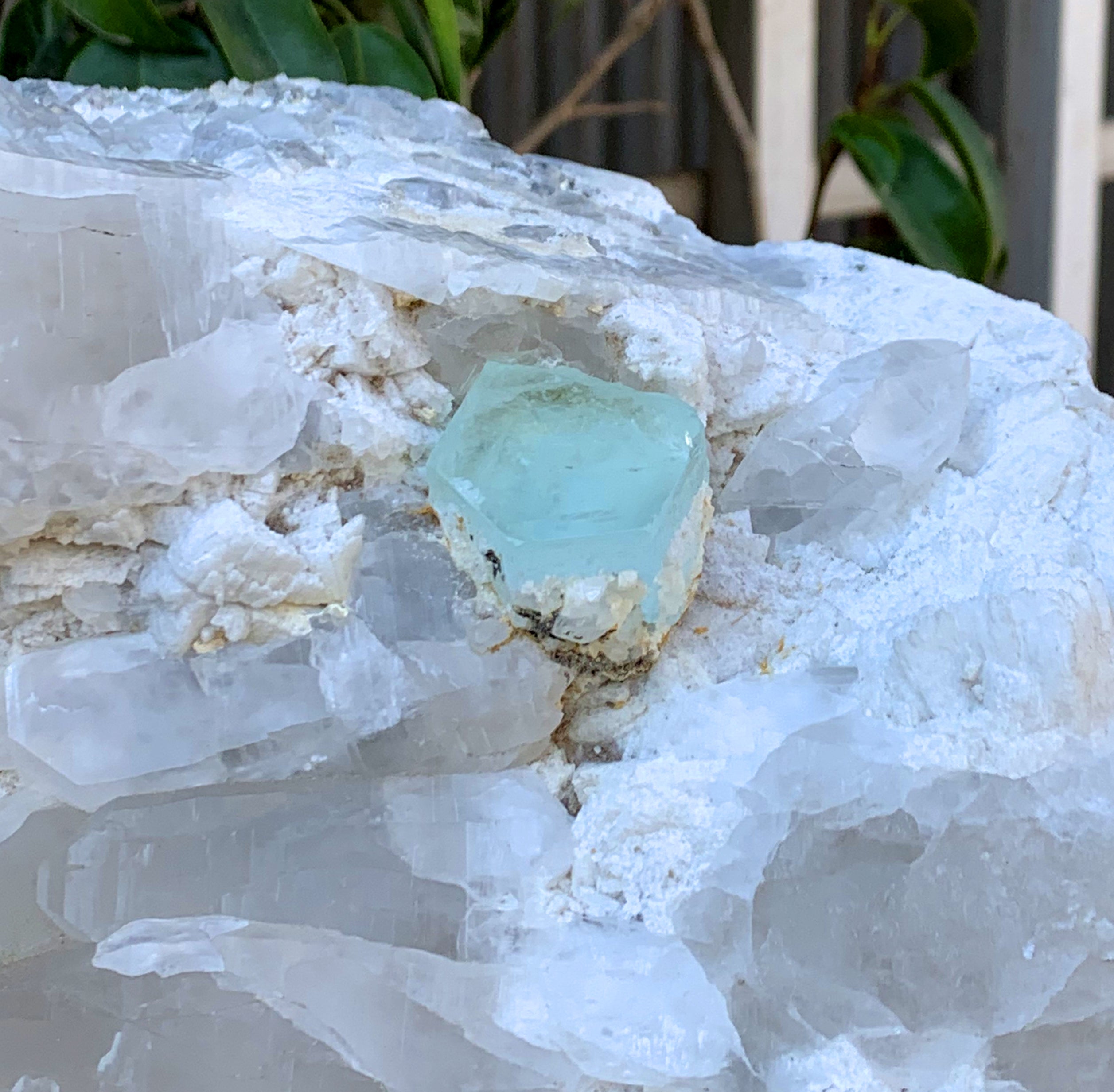 Natural Sky Blue Color Aquamarine Crystals with Quartz and Feldspar, Aquamarine Specimen, Raw Mineral, Fine Minerals - 6800 gram