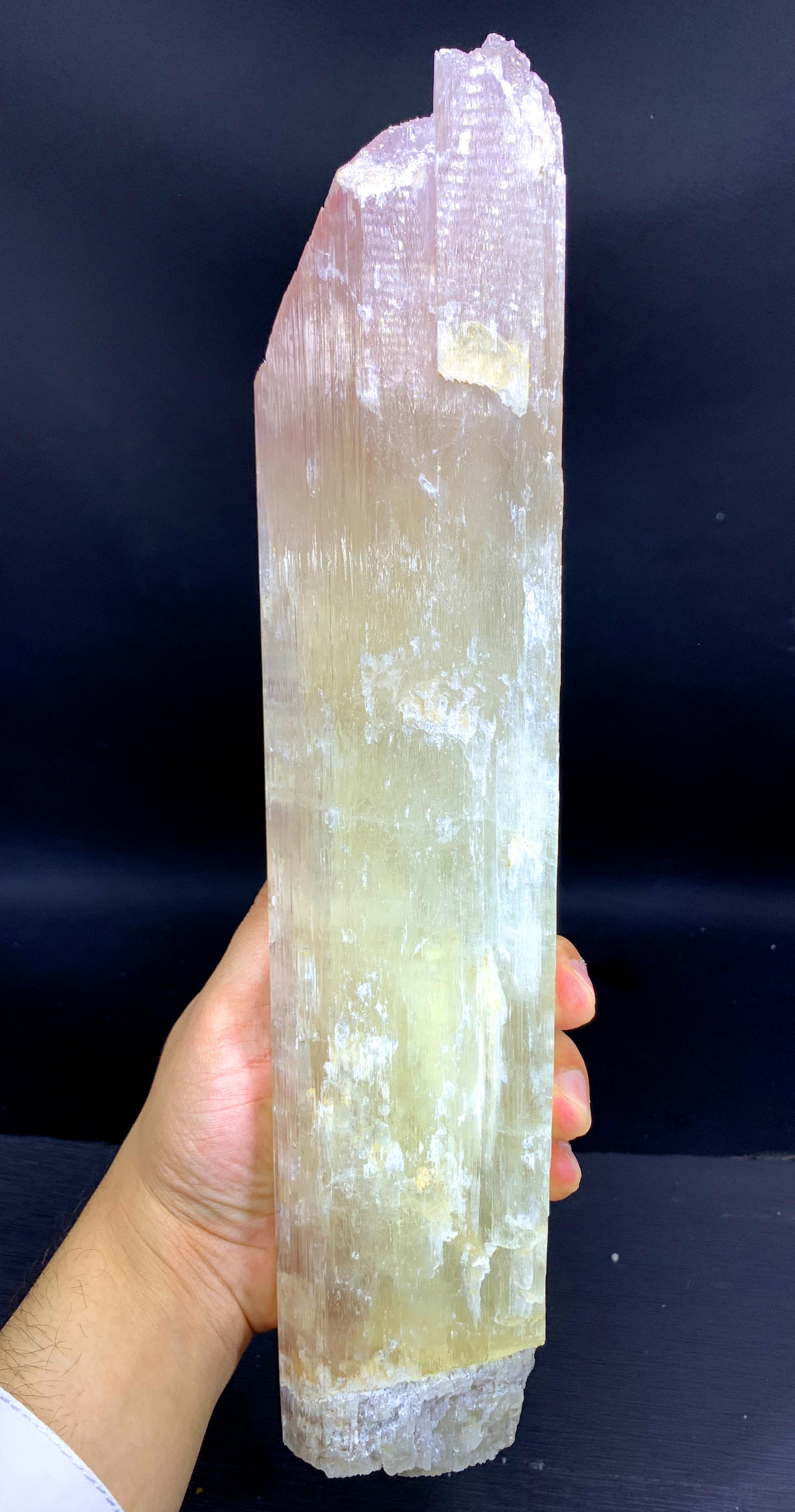 Bicolor Spodumene Kunzite Crystal from Afghanistan - 2558 gram