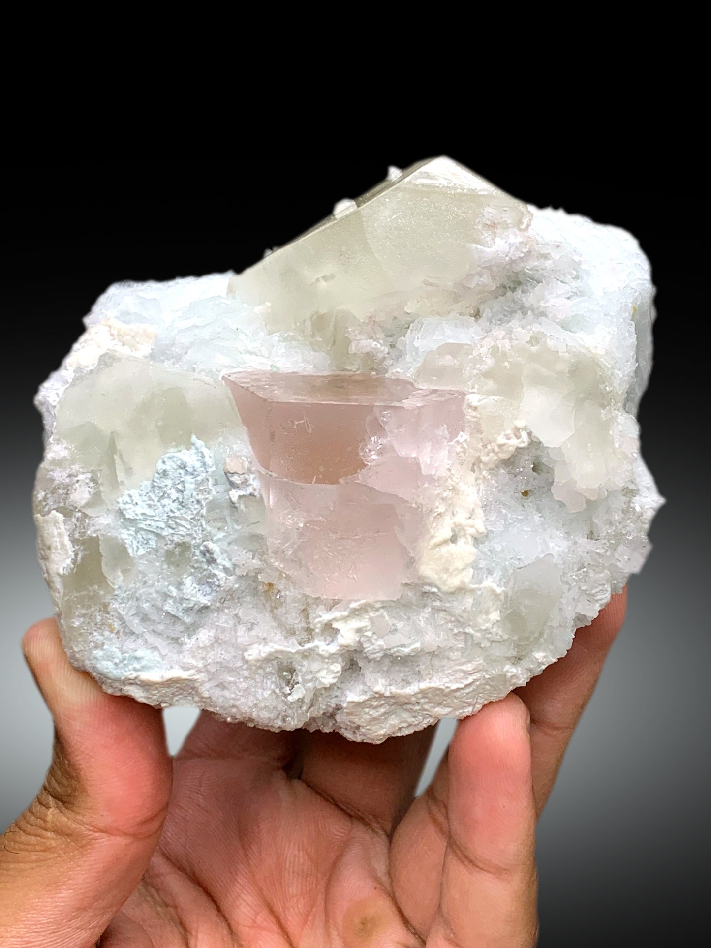 Natural Pink Color Morganite with Quartz and Cleavelandite Albite from Dara-i-Pech Afghanistan - 743 gram