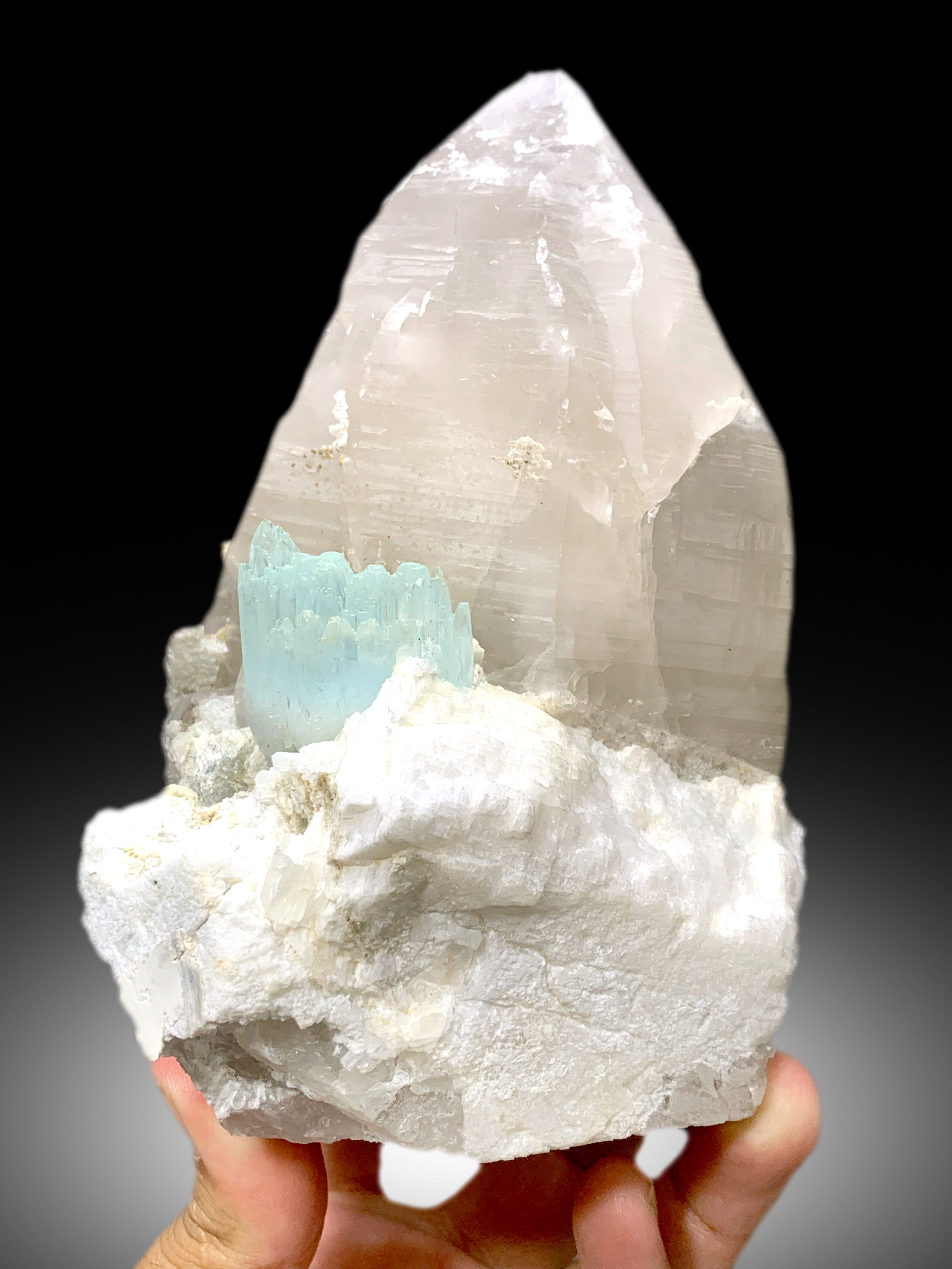 Bicolor Beryl, AquaMorganite Crystal, Bicolor Morganite with Quartz and Feldspar from Pakistan, 1740 gram