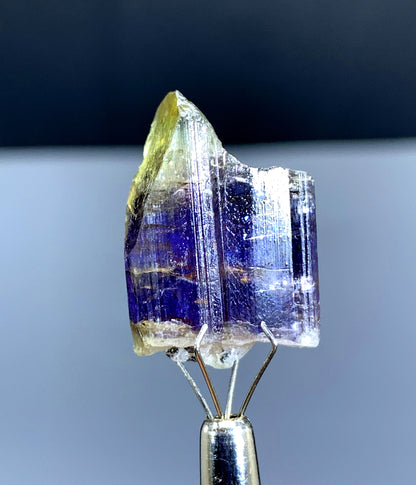 Natural Bicolor Tanzanite Crystal from Tanzania - 28.30 cts
