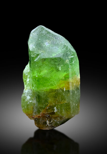 Natural Terminated Lush Green Olivine Peridot Crystal from Supat valley Pakistan - 27 gram