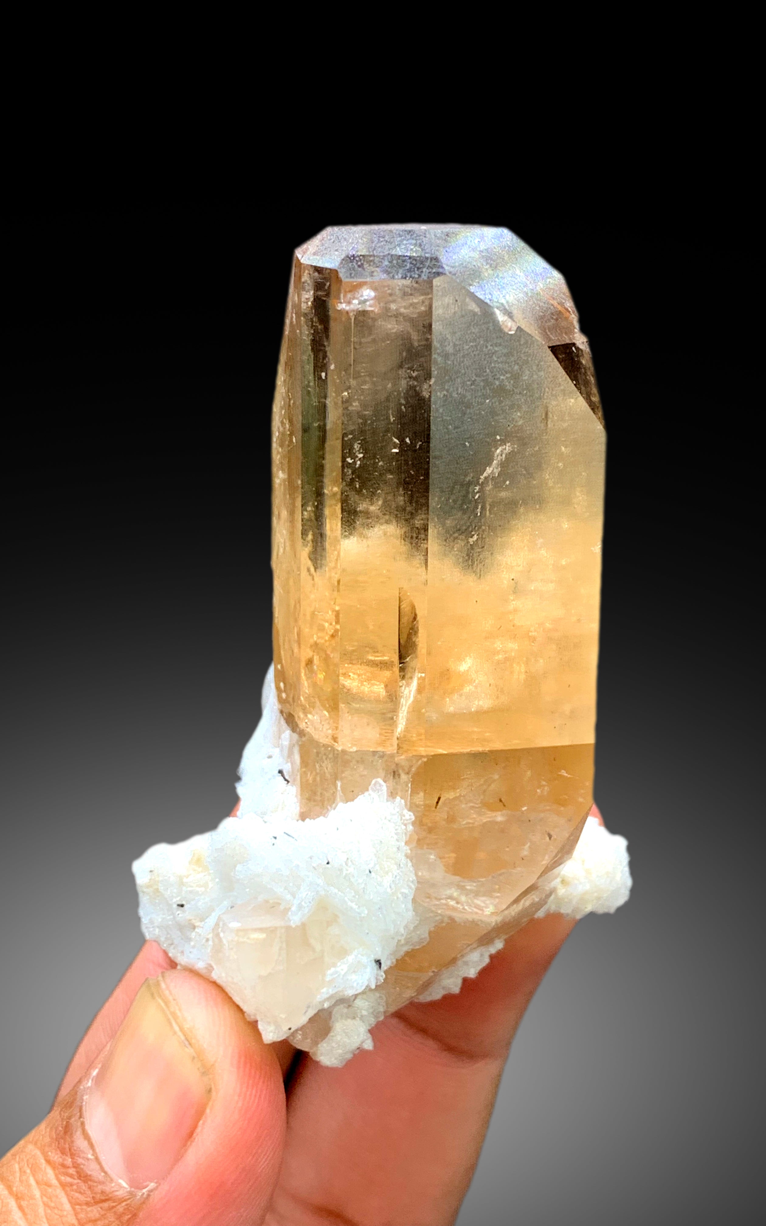 Museum Grade Transparent Topaz Crystal with Albite from SKardu Pakistan - 127 gram