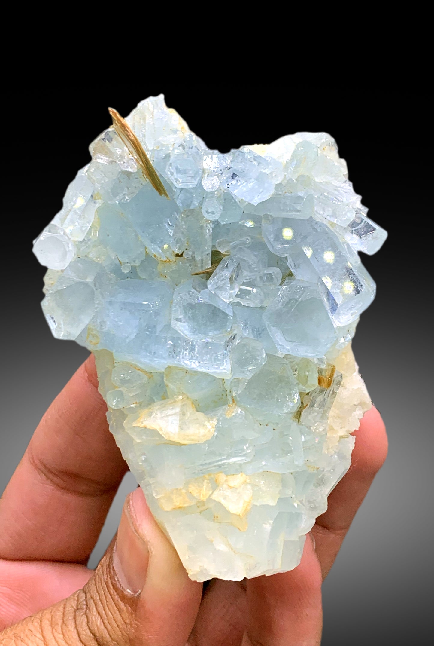 Sky Blue Color Aquamarine Cluster, Crystals Cluster, Aquamarine Specimen, Nagar Aquamarine, Aquamarine Gems - 178 gram