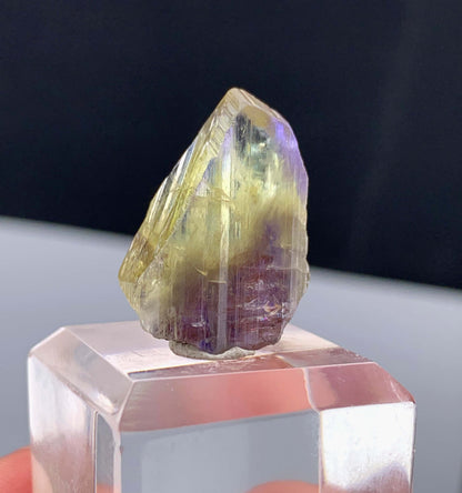 Natural Bicolor Tanzanite Crystal From Tanzania - 18.85 Carats