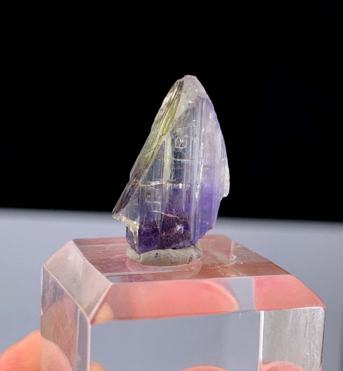 Natural Bicolor Tanzanite Crystal From Tanzania - 16.20 Carats