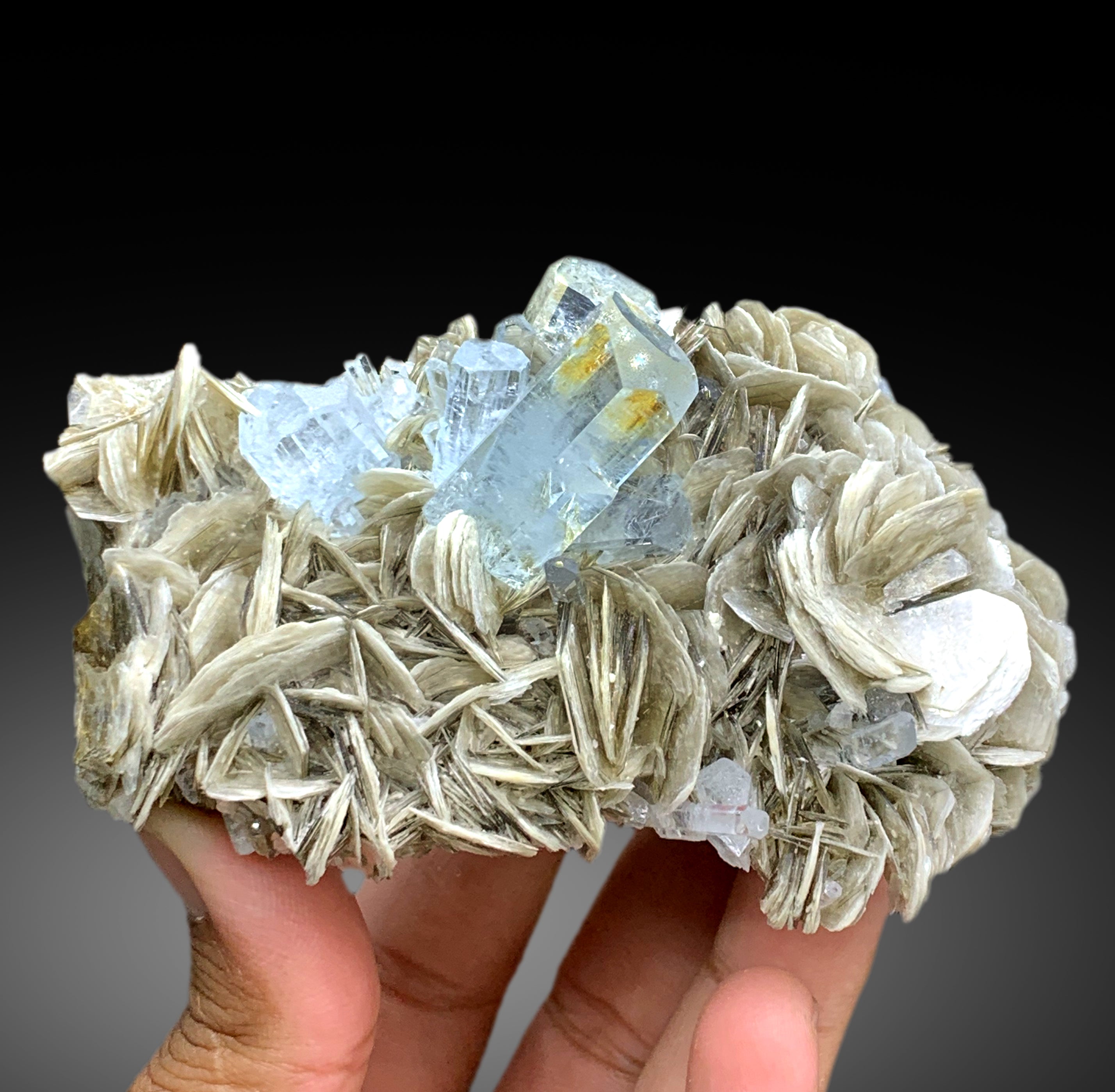 Sky Blue Color Aquamarine Crystals with Muscovite Mica from Chumar Bakhoor Gilgit Pakistan - 344 gram