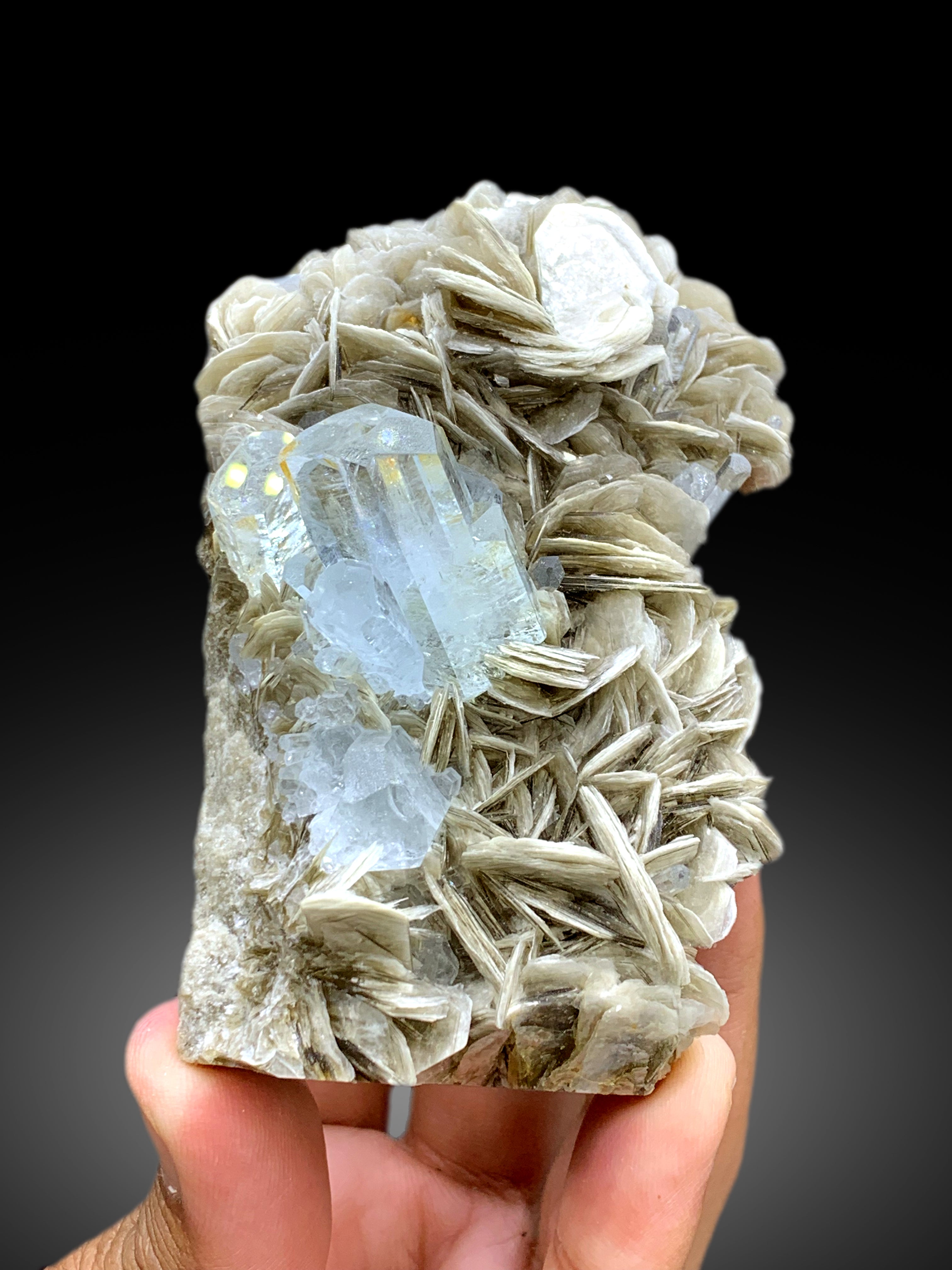 Sky Blue Color Aquamarine Crystals with Muscovite Mica from Chumar Bakhoor Gilgit Pakistan - 344 gram