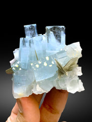 Natural Sky Blue Aquamarine Cluster with Mica from Pakistan - 131 gram