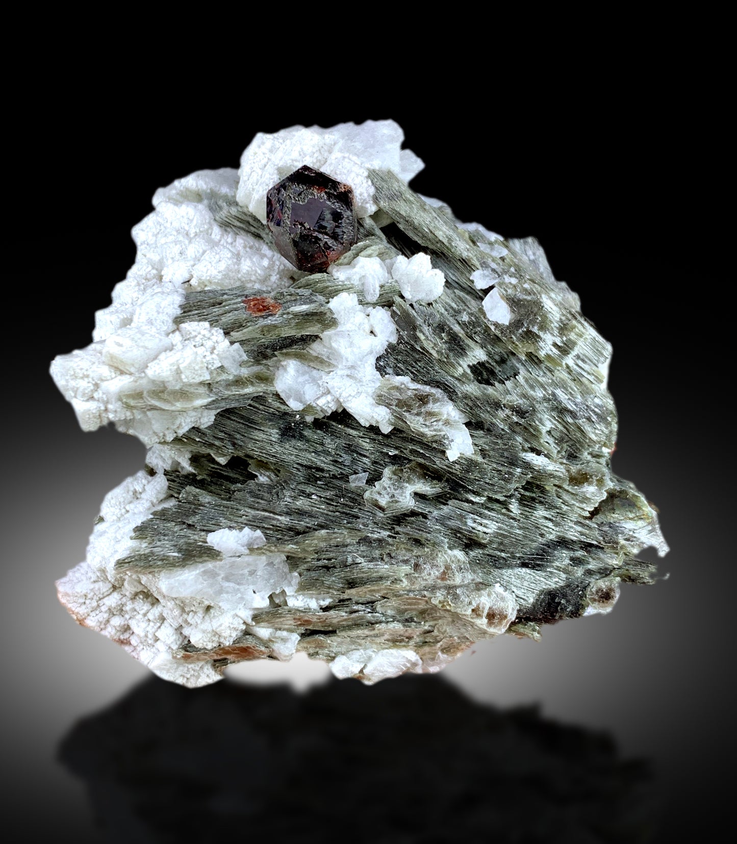 Natural Red Color Garnet Crystal with Star Mica, Garnet Specimen, Raw Mineral, Garnet from Skardu Pakistan - 270 gram