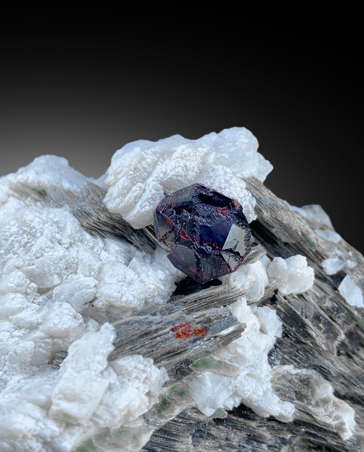 Natural Red Color Garnet Crystal with Star Mica, Garnet Specimen, Raw Mineral, Garnet from Skardu Pakistan - 270 gram