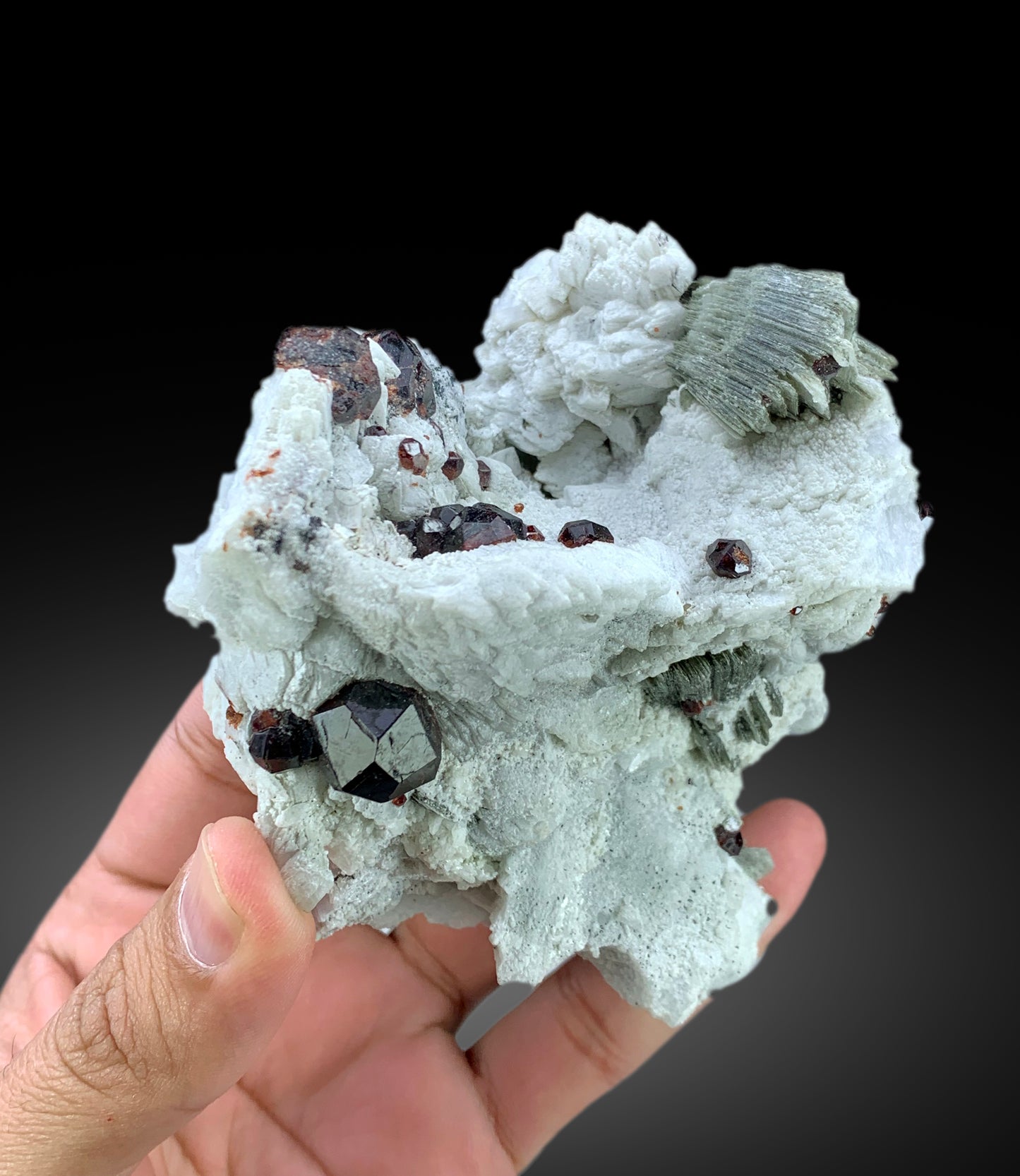 Natural Red Color garnet Crystals with Mica on Matrix, Garnet Specimen, Raw Mineral, Garnet from Skardu Pakistan - 530 gram