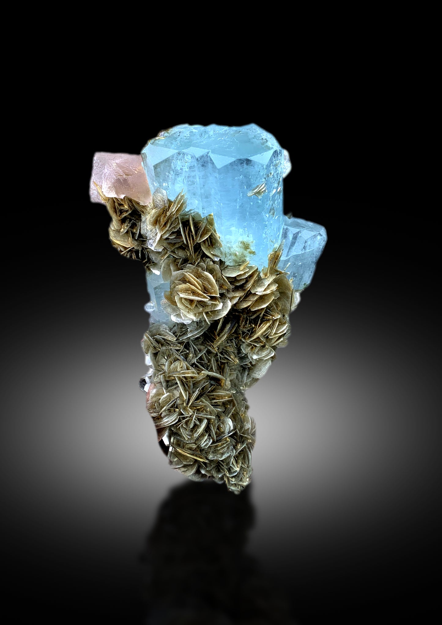 Aquamarine with Pink Fluorite and Mica, Aquamarine Specimen, Fluorite Specimen from Chumar Bakhoor Pakistan, 375 gram