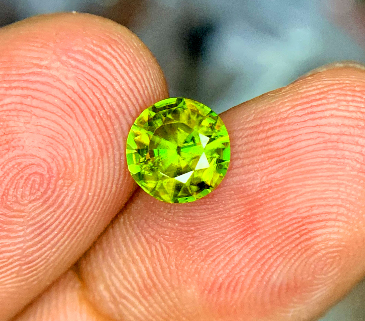 Round Cut Sphene Gemstone, Sphene Faceted cut stone, Fire Sphene, Titanite Sphene Gemstone, Sphene Jewellery, Engagement Ring - 1.05 CT