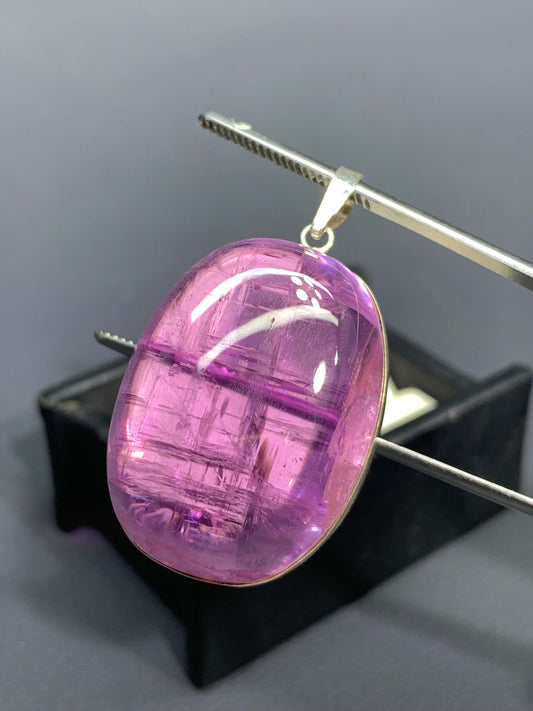 Polished Fuchsia Pink Kunzite On Silver Pendant, Kunzite Neckalce From Afghanistan - 21 gm