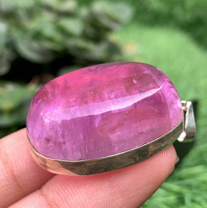 Polished Fuchsia Pink Kunzite On Silver Pendant, Kunzite Neckalce From Afghanistan - 21 gm