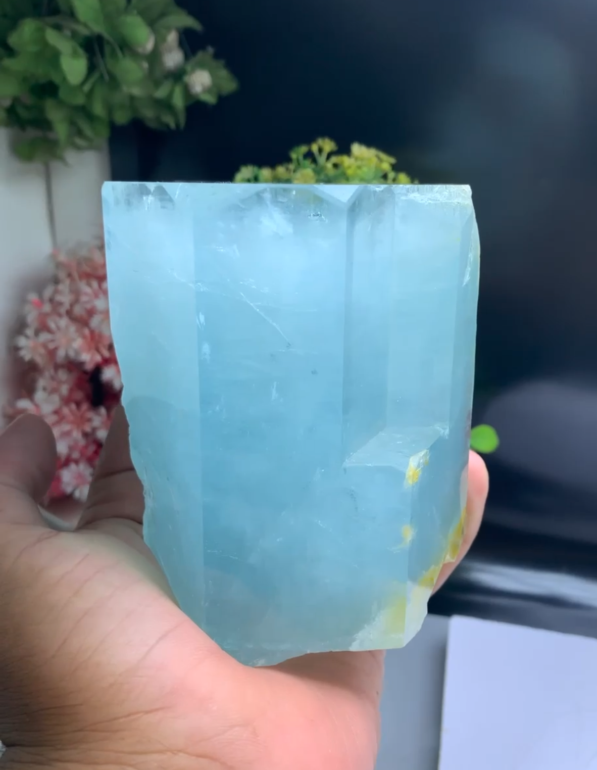 Exceptional Sky Blue Aquamarine Crystal from Pakistan - 1750 gram