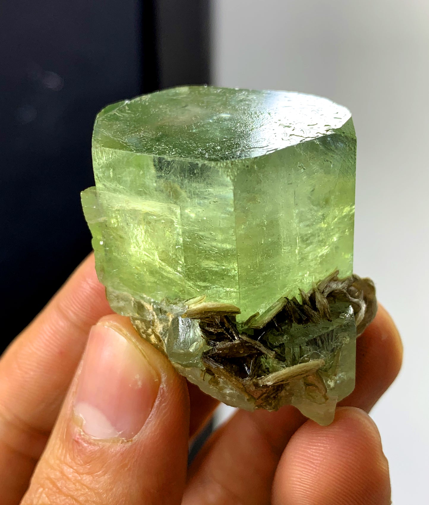 Natural Yellow Color Heliodor var Beryl with Mica from Pakistan - 48 gram