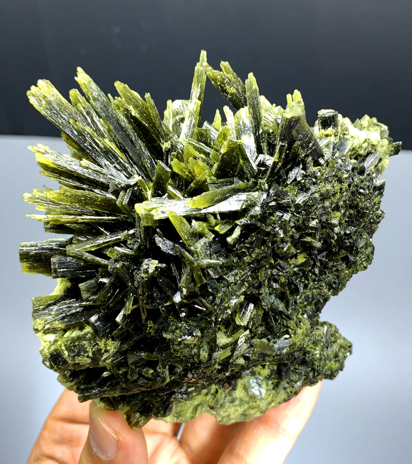 Natural Green Epidote Specimen from Skardu Pakistan - 470 gram